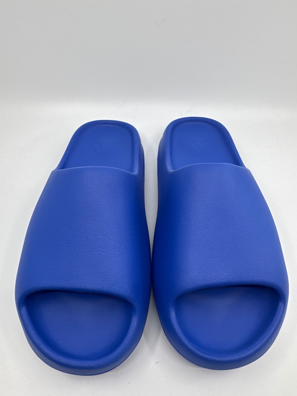 ADIDAS YEEZY SLIDE - AZURE