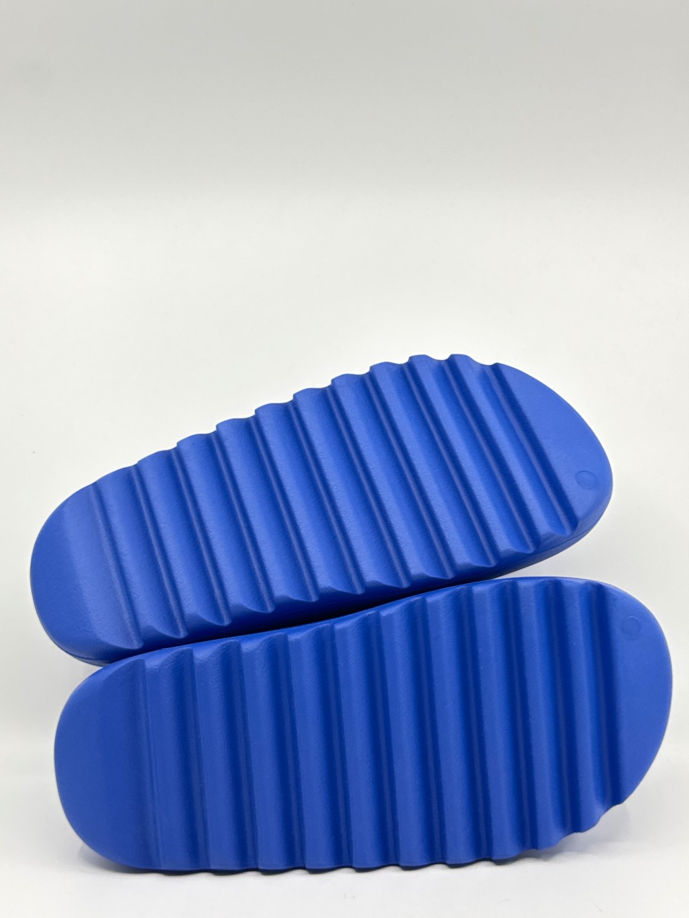 ADIDAS YEEZY SLIDE - AZURE