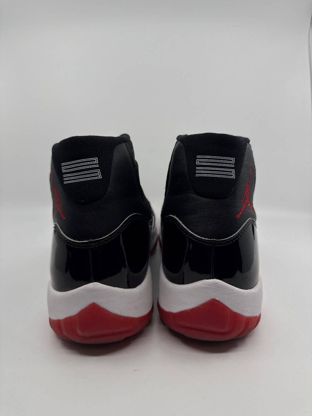 *USED* AJ 11 - PLAYOFFS BRED (2019)