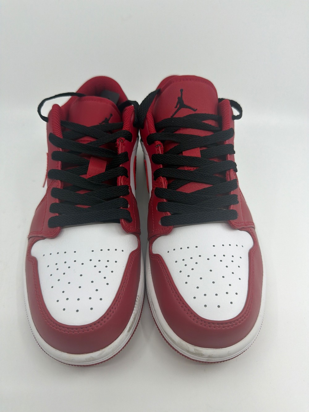 *USED* AJ 1 LOW - BULLS