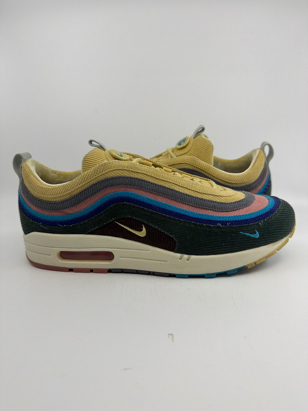 *USED* NIKE AIR MAX 1/97 - SEAN WOTHERSPOON