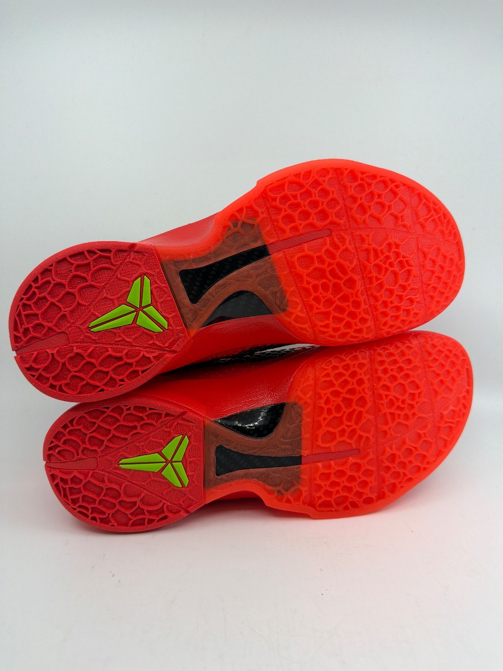 NIKE KOBE 6 PROTRO - REVERSE GRINCH