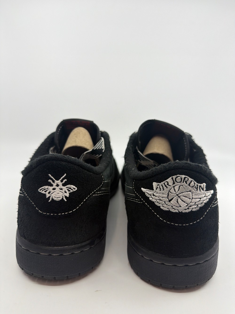 *USED* AJ 1 LOW X TRAVIS SCOTT - BLACK PHANTOM