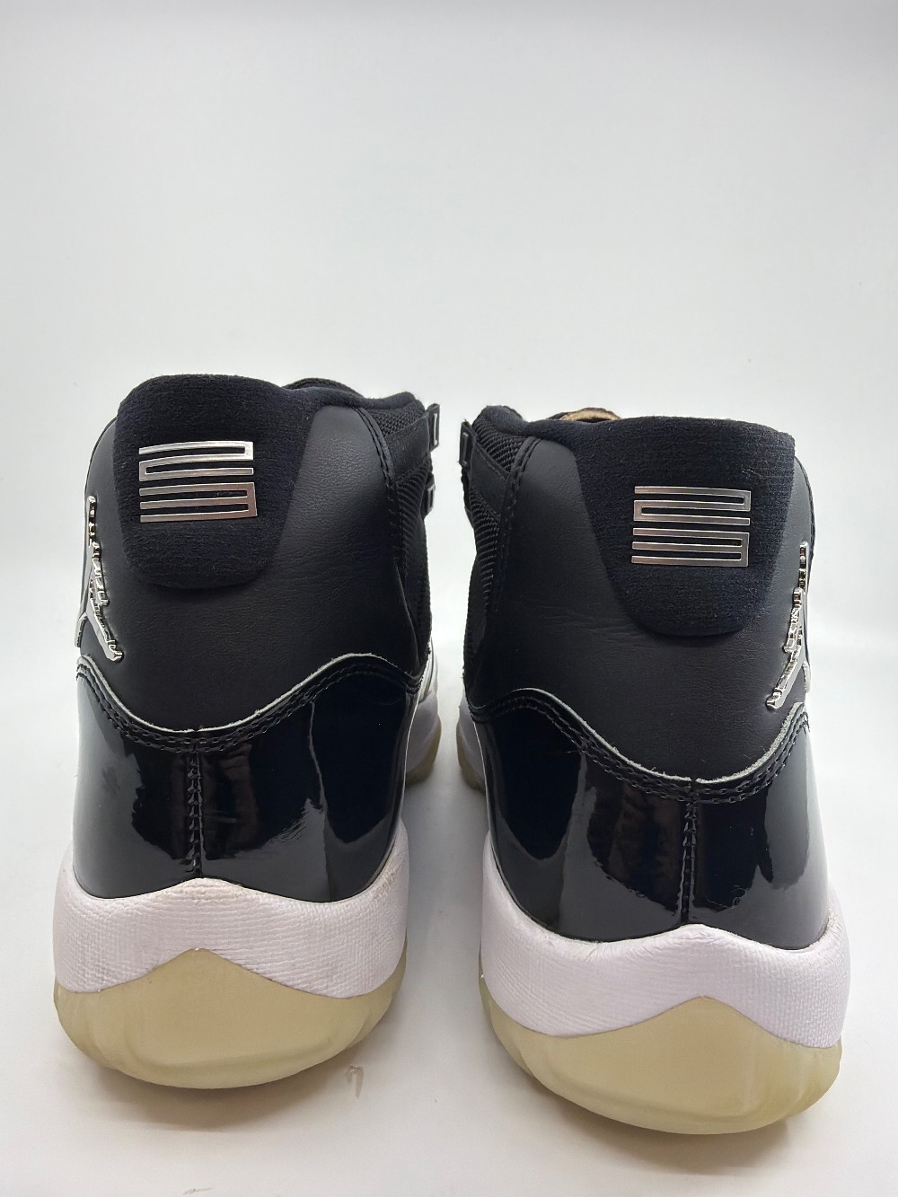 *USED* AJ 11 - JUBILEE 25TH ANNIVERSARY