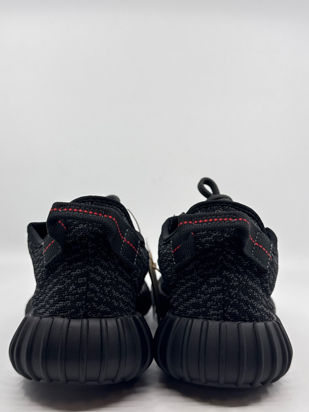YEEZY BOOST 350 - PIRATE BLACK (2023)