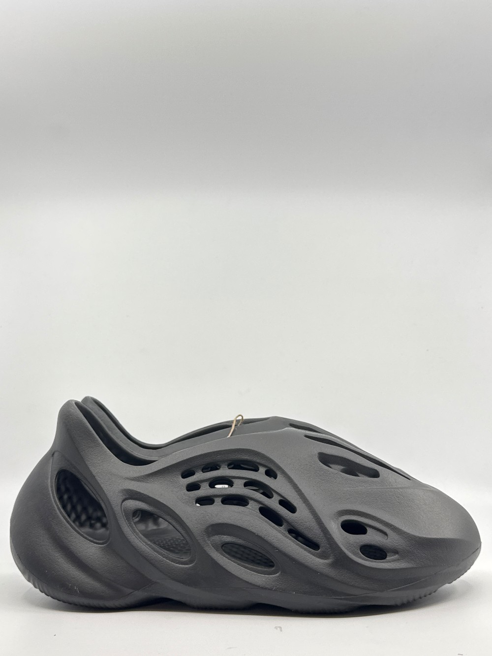 YEEZY FOAM RUNNER - ONYX