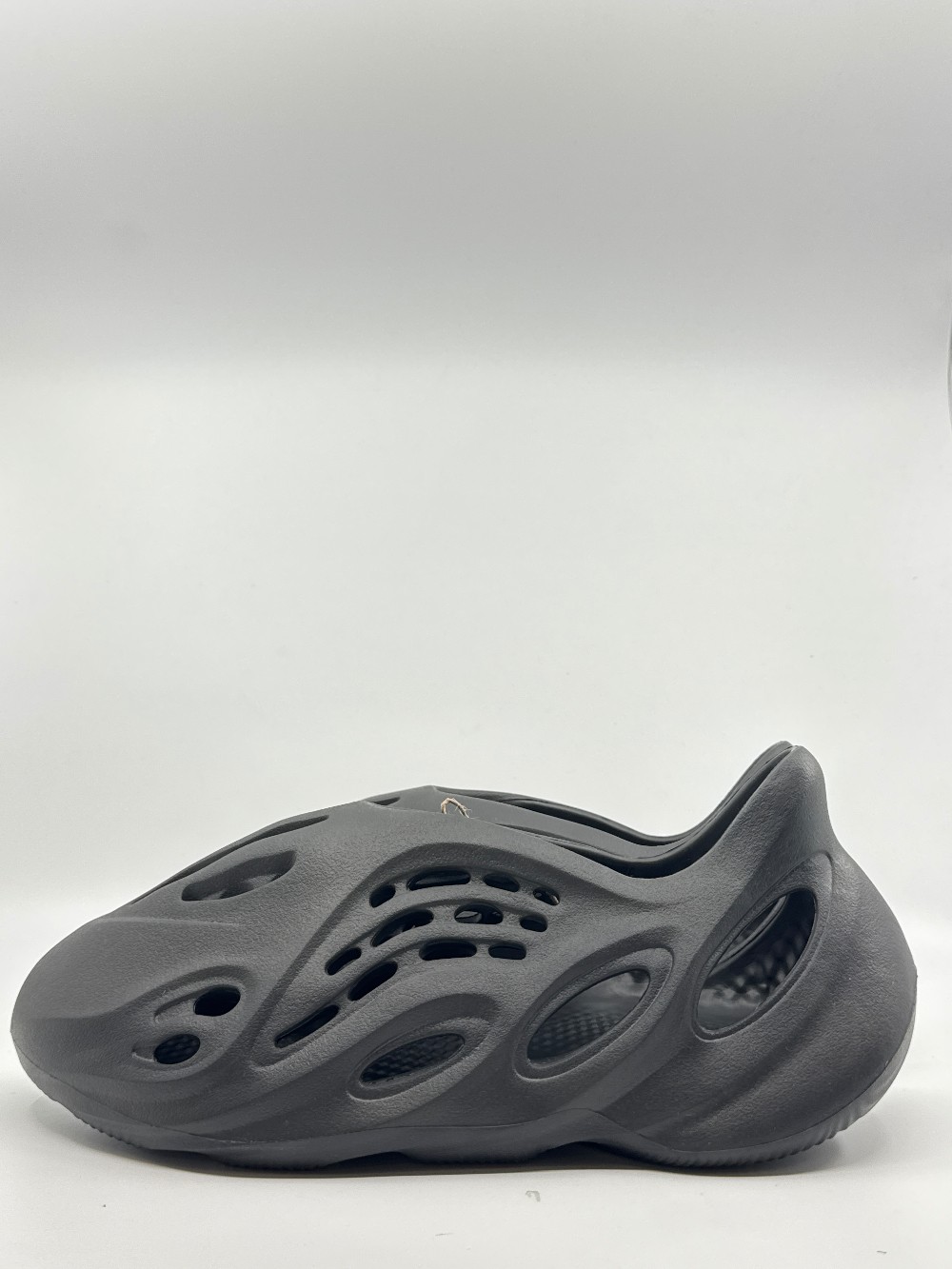 YEEZY FOAM RUNNER - ONYX