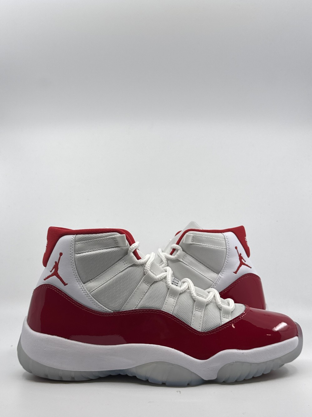 *VNDS* AJ 11 - CHERRY (2022)