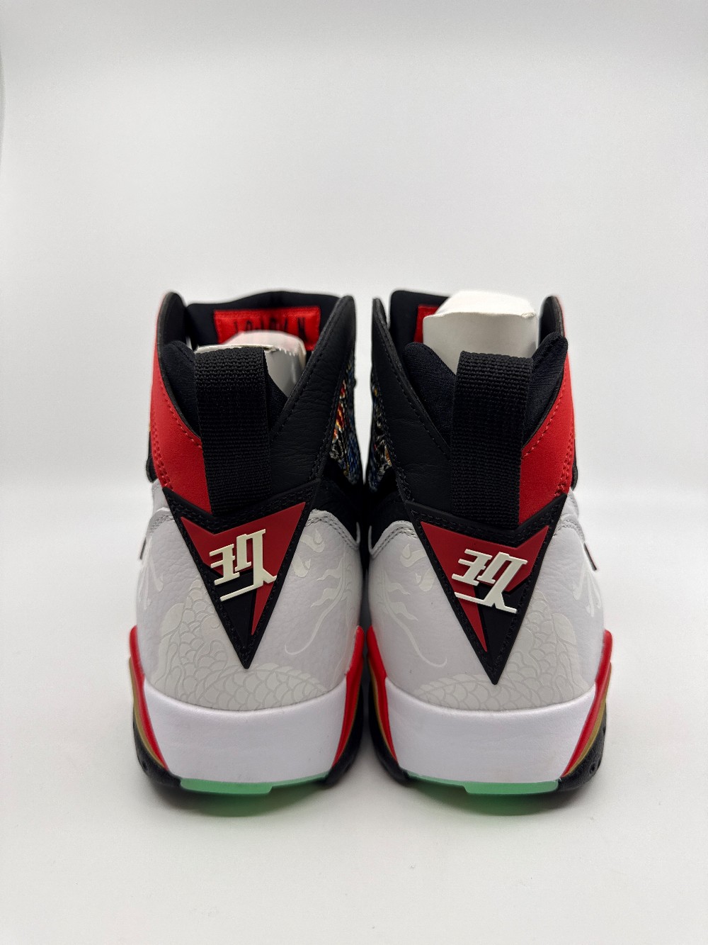 AJ 7 - GREATER CHINA