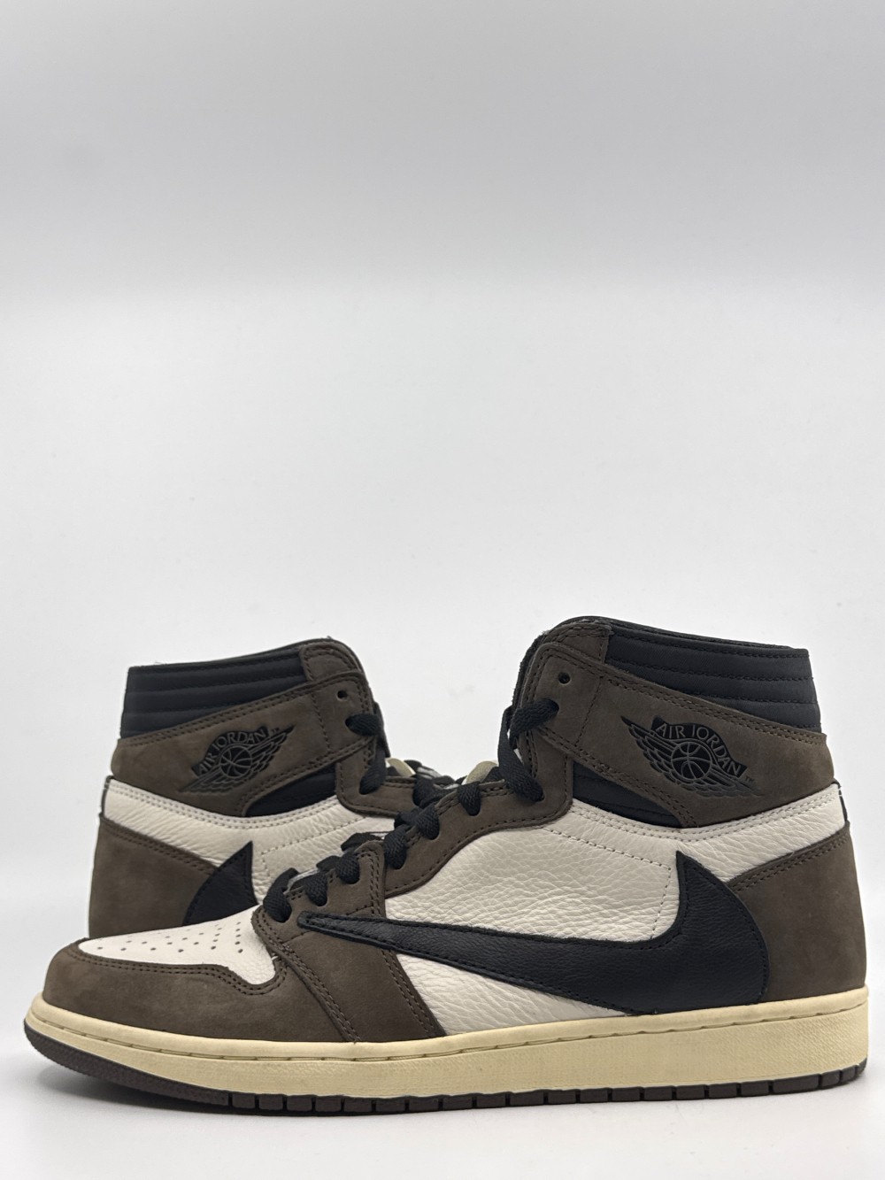 *VNDS* AJ 1 HIGH X TRAVIS SCOTT - MOCHA