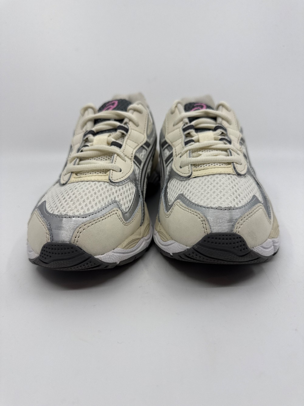 *VNDS* ASICS GEL-NYC 2055 - CREAM CARBON