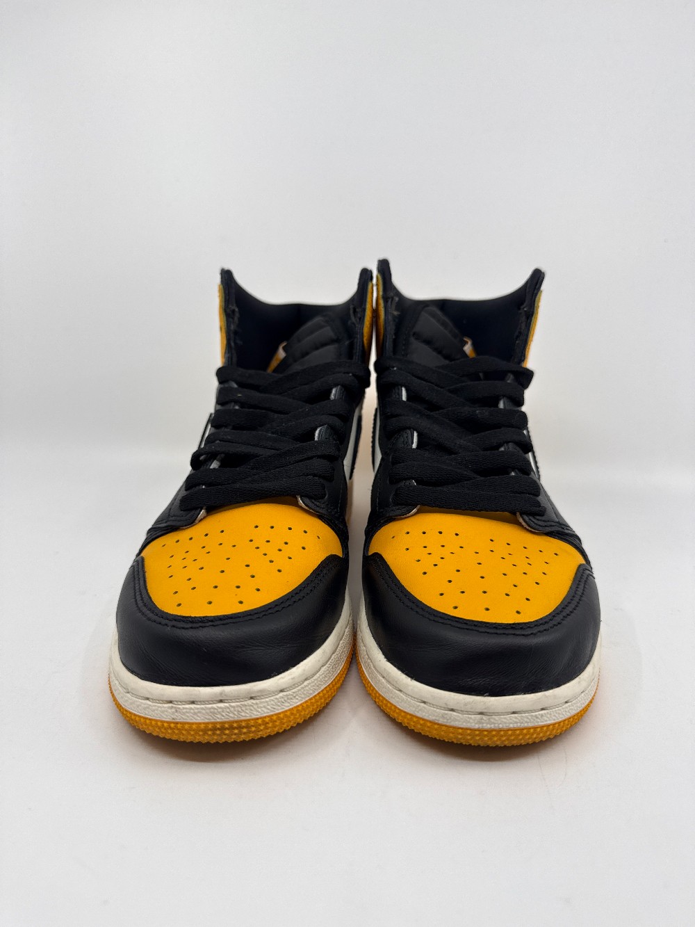 *USED* AJ 1 (GS) - TAXI
