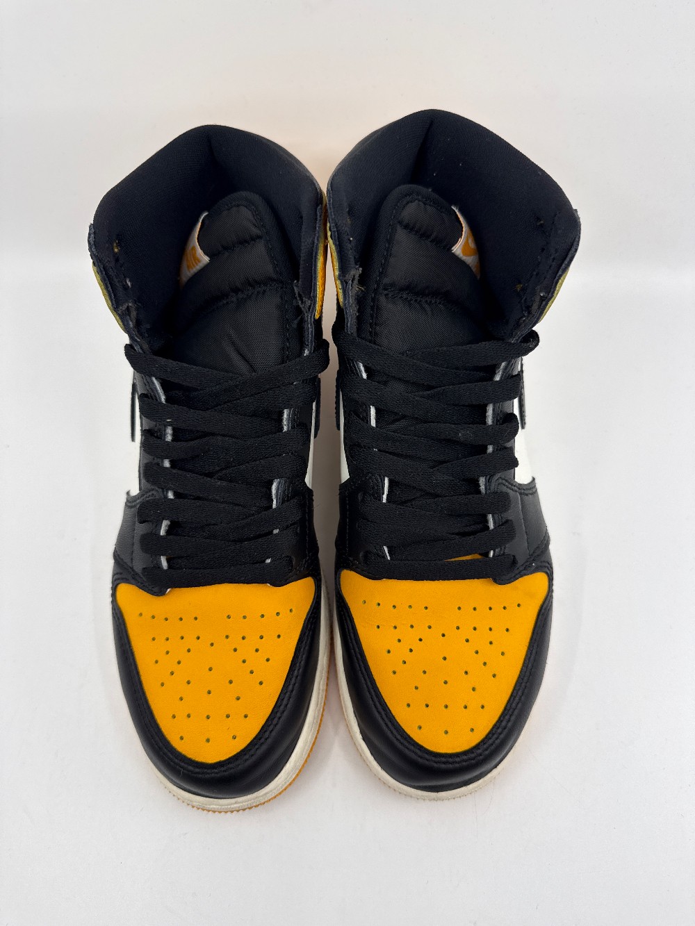 *USED* AJ 1 (GS) - TAXI