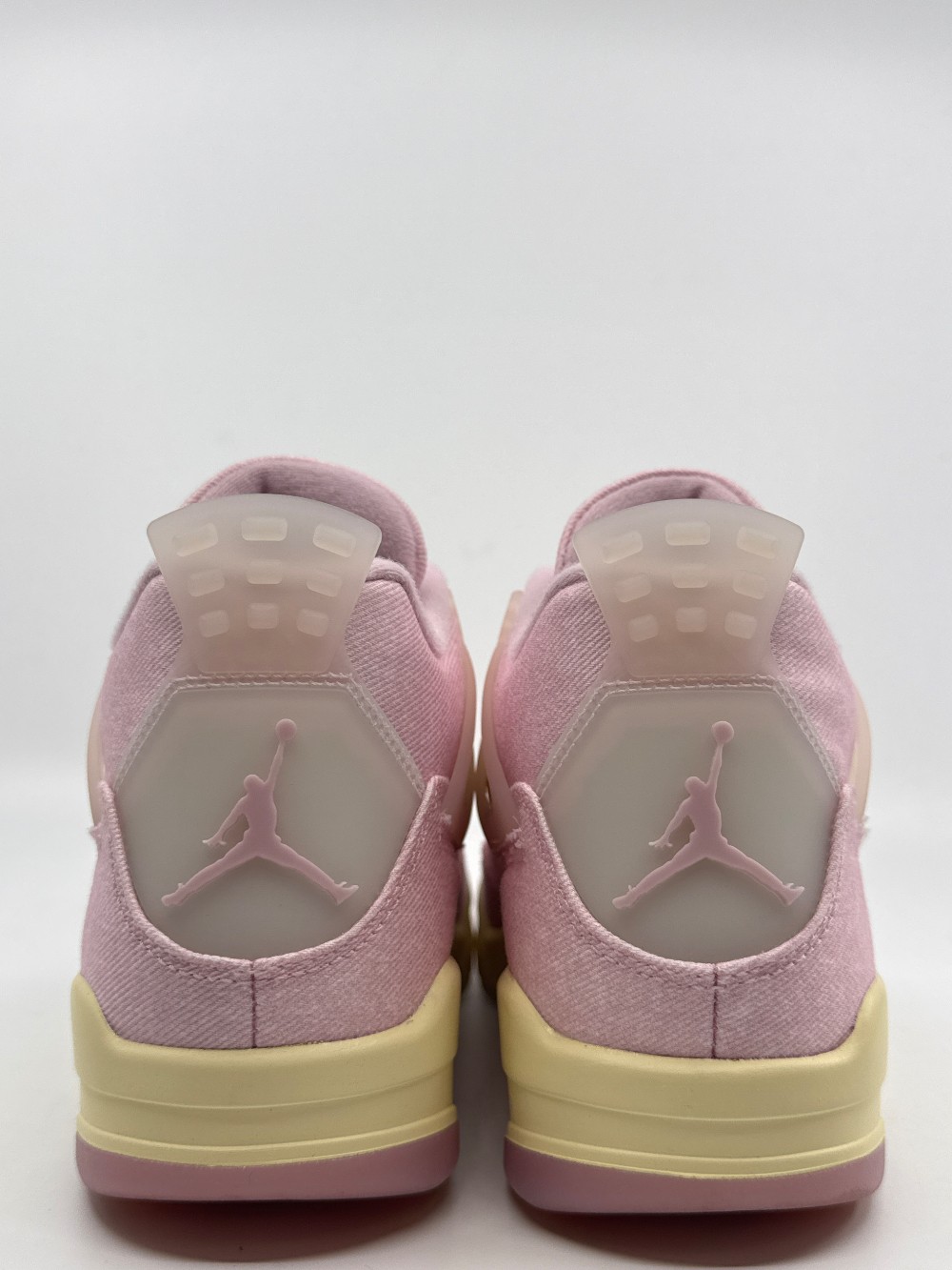 *USED* AJ 4 (W) - ICED CARMINE
