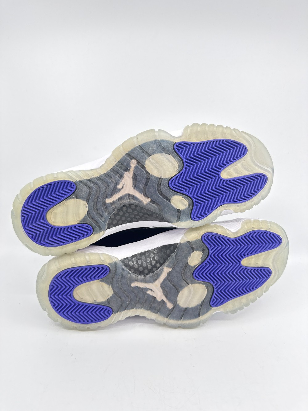 *NO BOX* AJ 11 - CONCORD (2018)