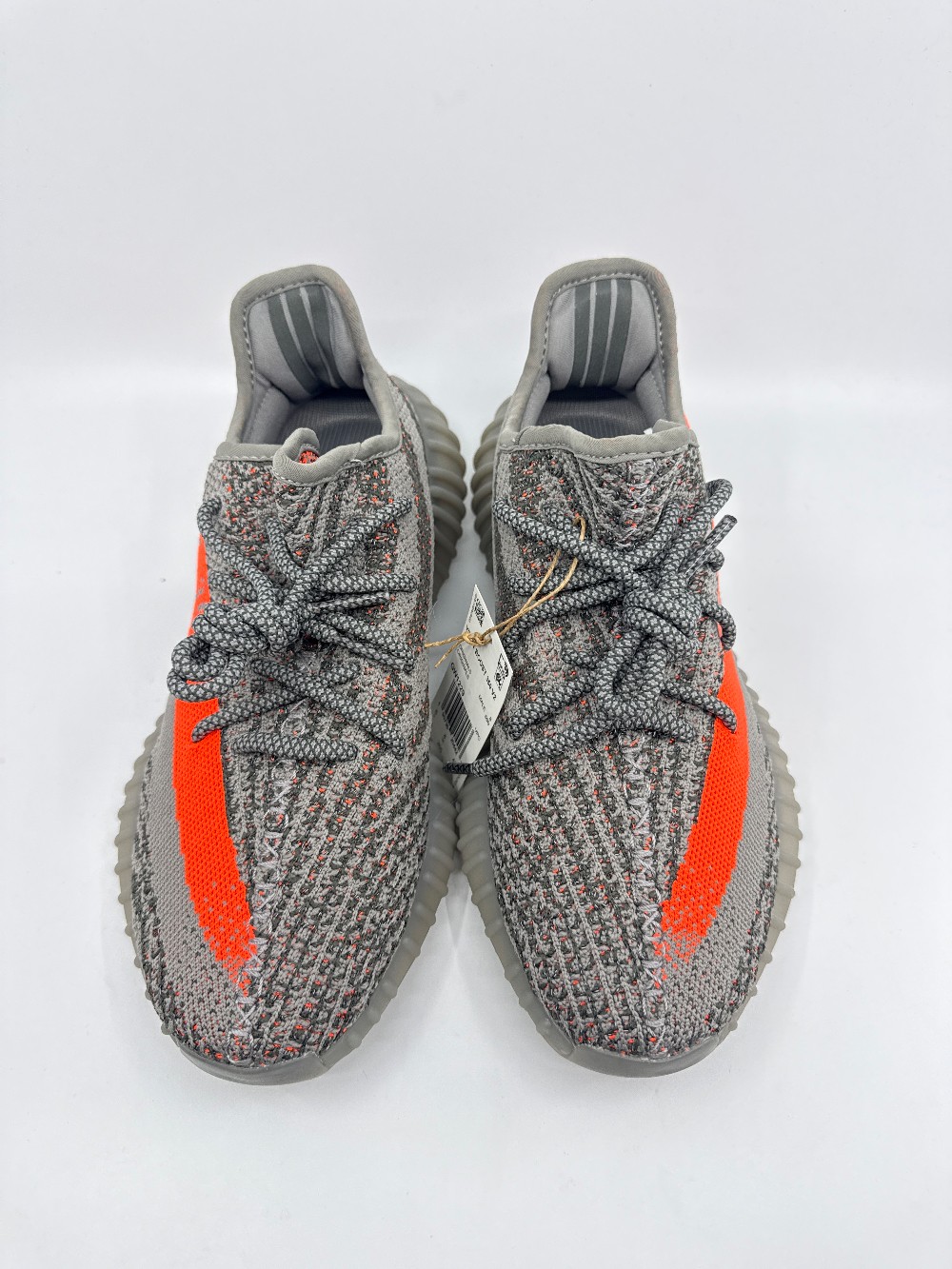 *NO BOX* YEEZY 350 BOOST V2 - BELUGA REFLECTIVE