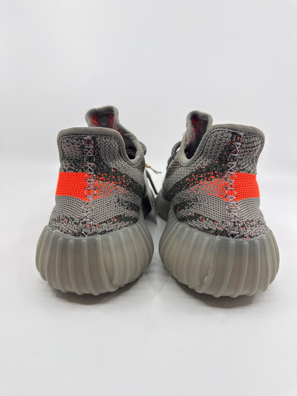 *NO BOX* YEEZY 350 BOOST V2 - BELUGA REFLECTIVE