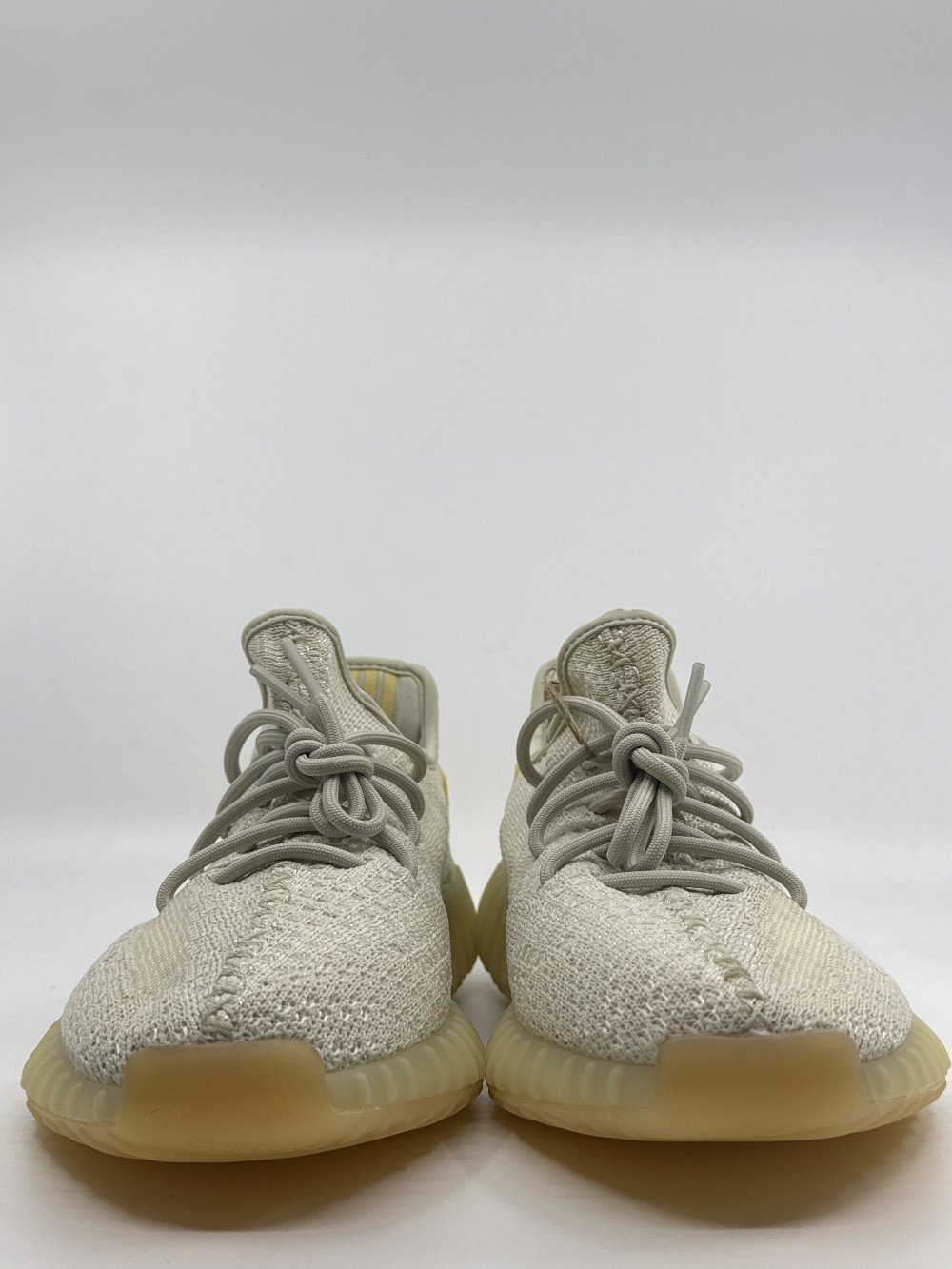 *NO BOX* YEEZY 350 BOOST V2 - LIGHT