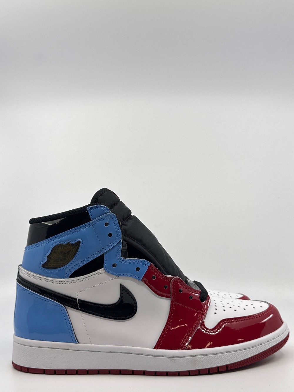 AJ 1 - FEARLESS UNC CHICAGO