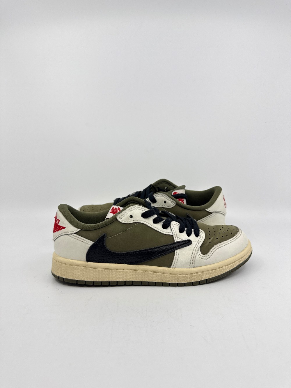 *USED* AJ 1 LOW X TRAVIS SCOTT (PS) - MEDIUM OLIVE