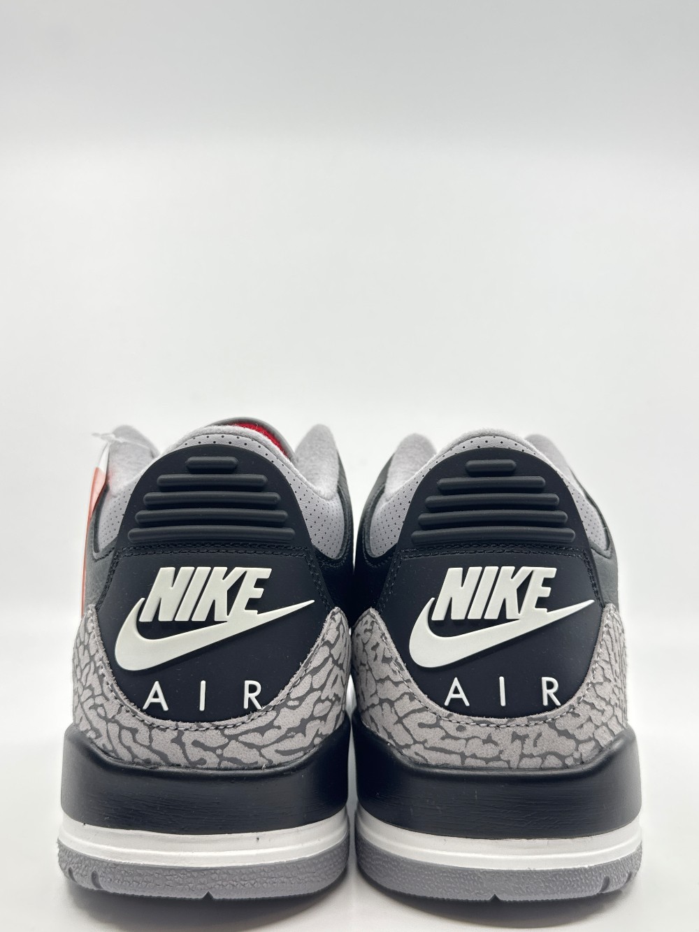 AJ 3 - BLACK CEMENT (2024)
