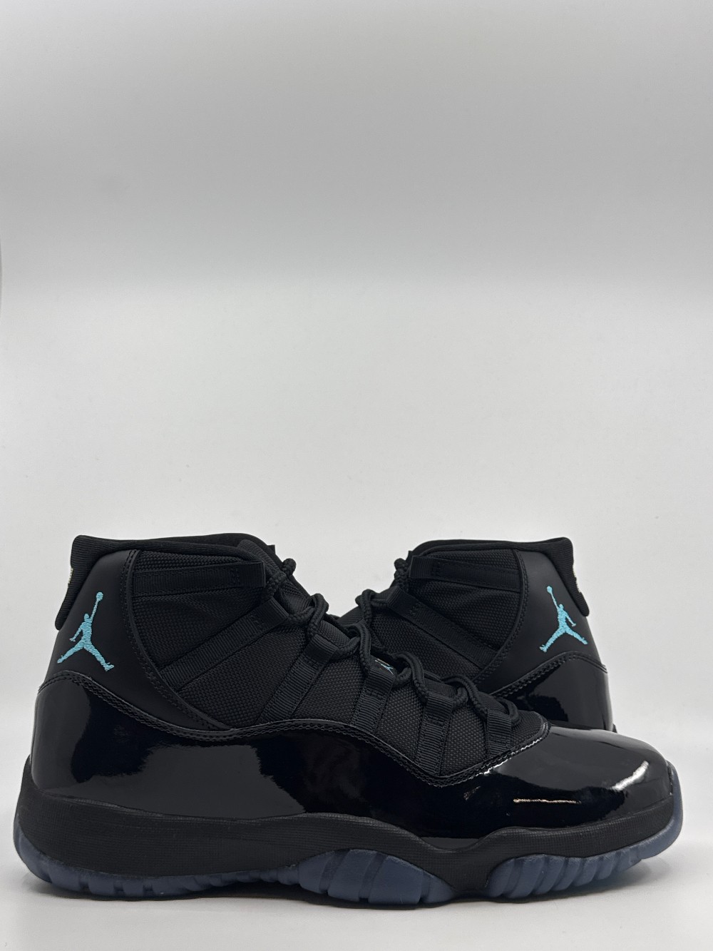 *USED* AJ 11 - GAMMA BLUE (2025)