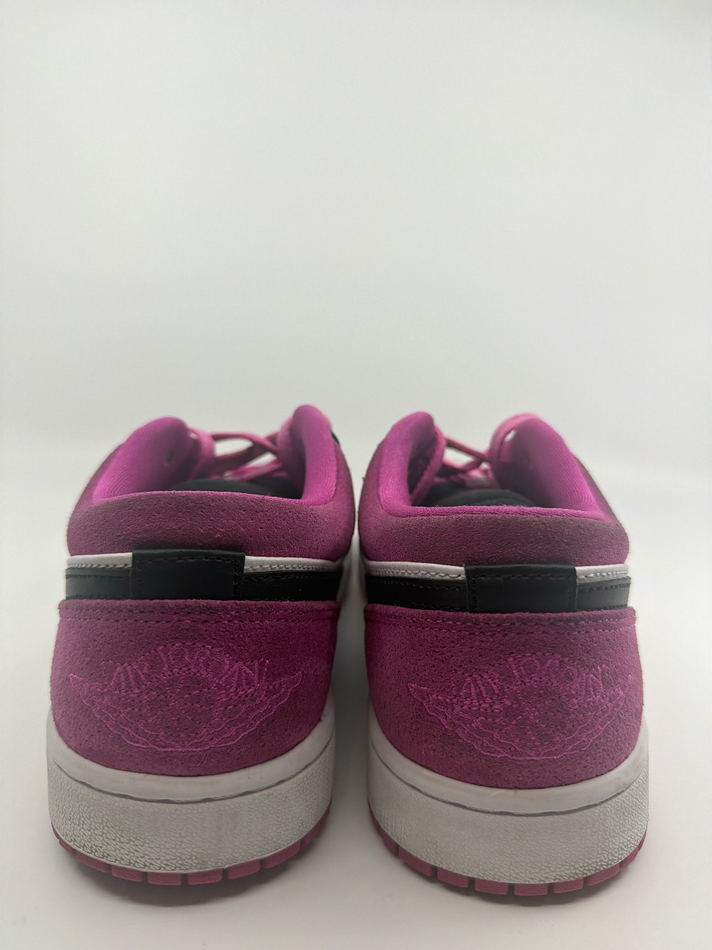 *USED* AJ 1 LOW - BLACK ACTIVE FUCHSIA