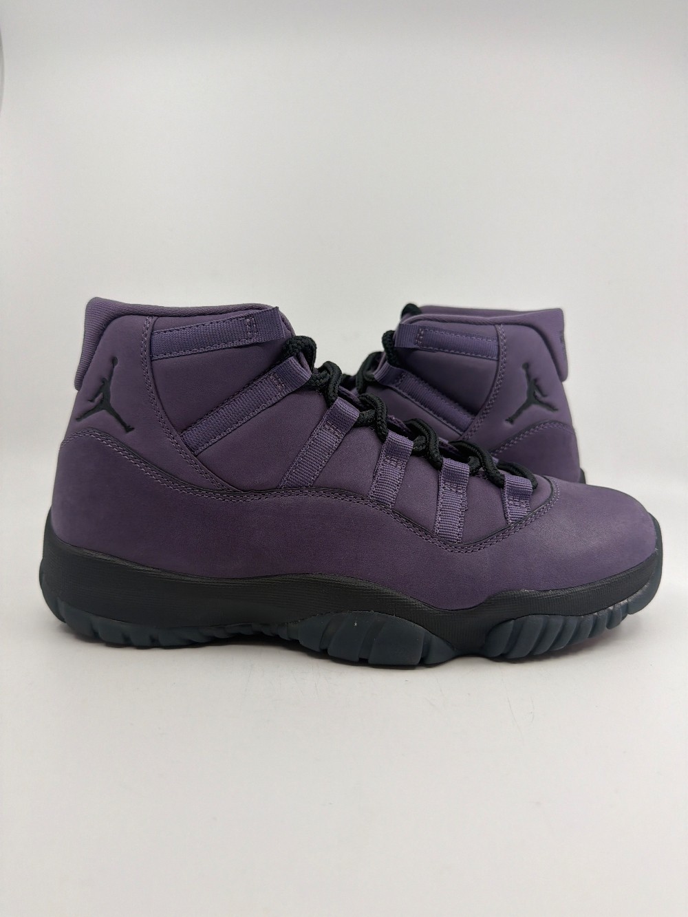 *USED* AJ 11 - MOJAVE