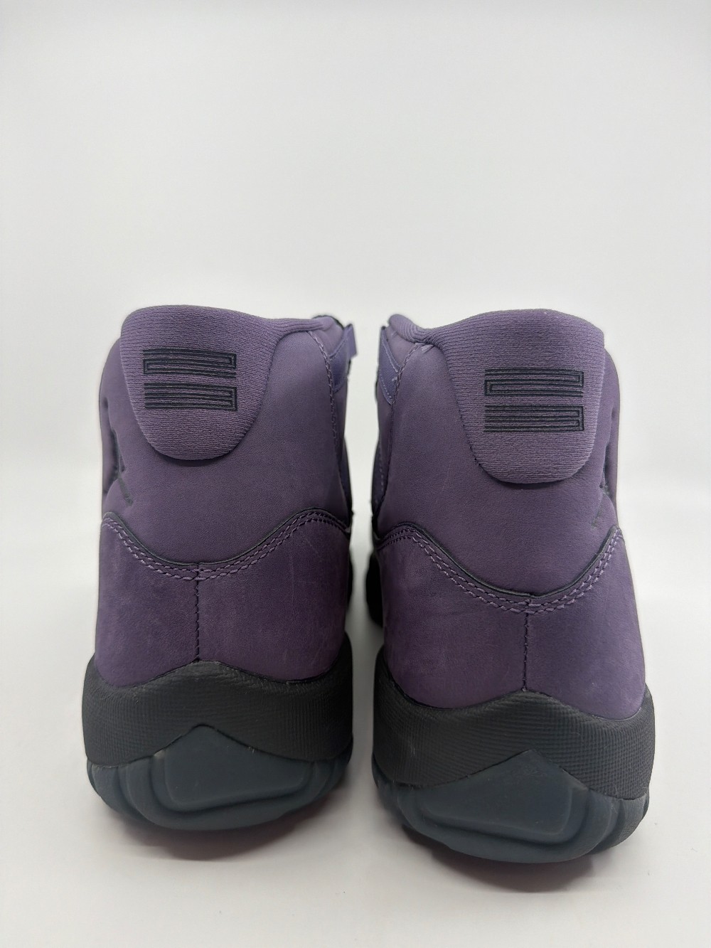*USED* AJ 11 - MOJAVE