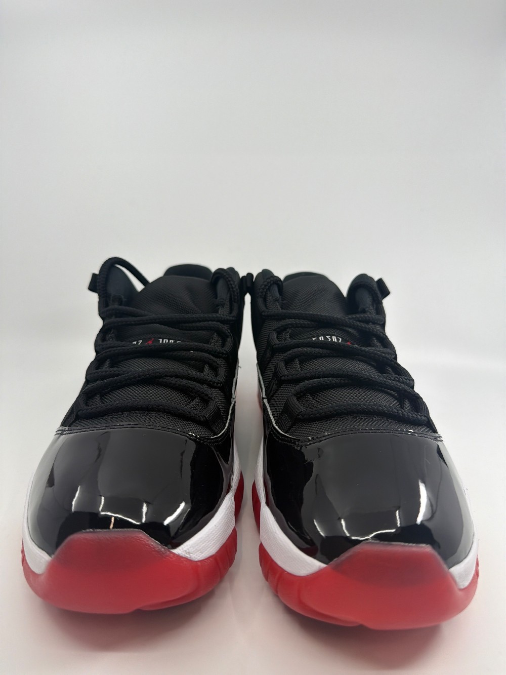 *VNDS/NO BOX* AJ 11 LOW - BRED (2025)
