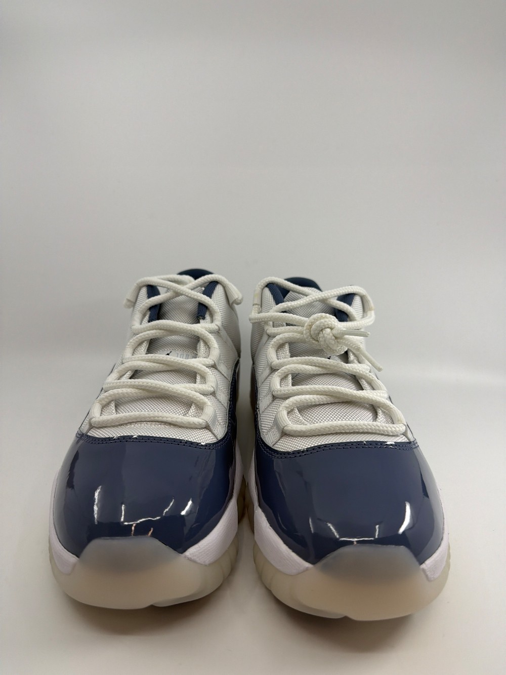 *VNDS/NO BOX* AJ 11 LOW - DIFFUSED BLUE