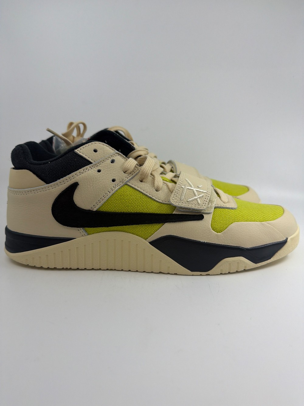 *NO BOX* JORDAN JUMPMAN JACK TR - BRIGHT CACTUS