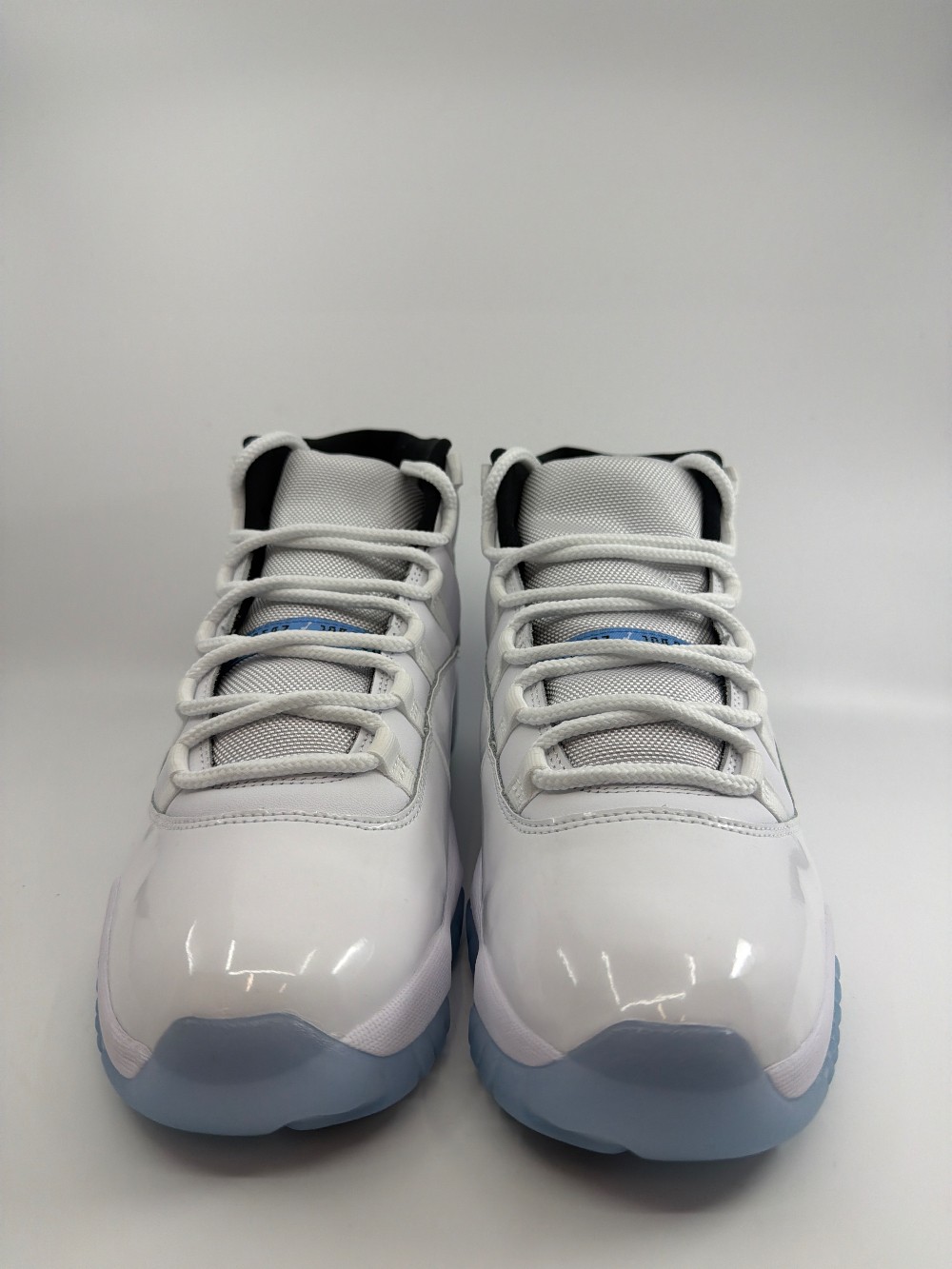 *VNDS* AJ 11 - LEGEND BLUE (2024)