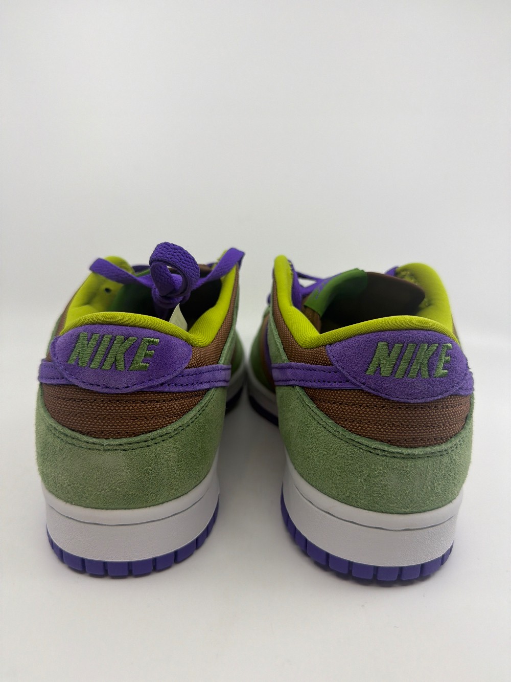 NIKE DUNK LOW - VENEER (2020/2024)