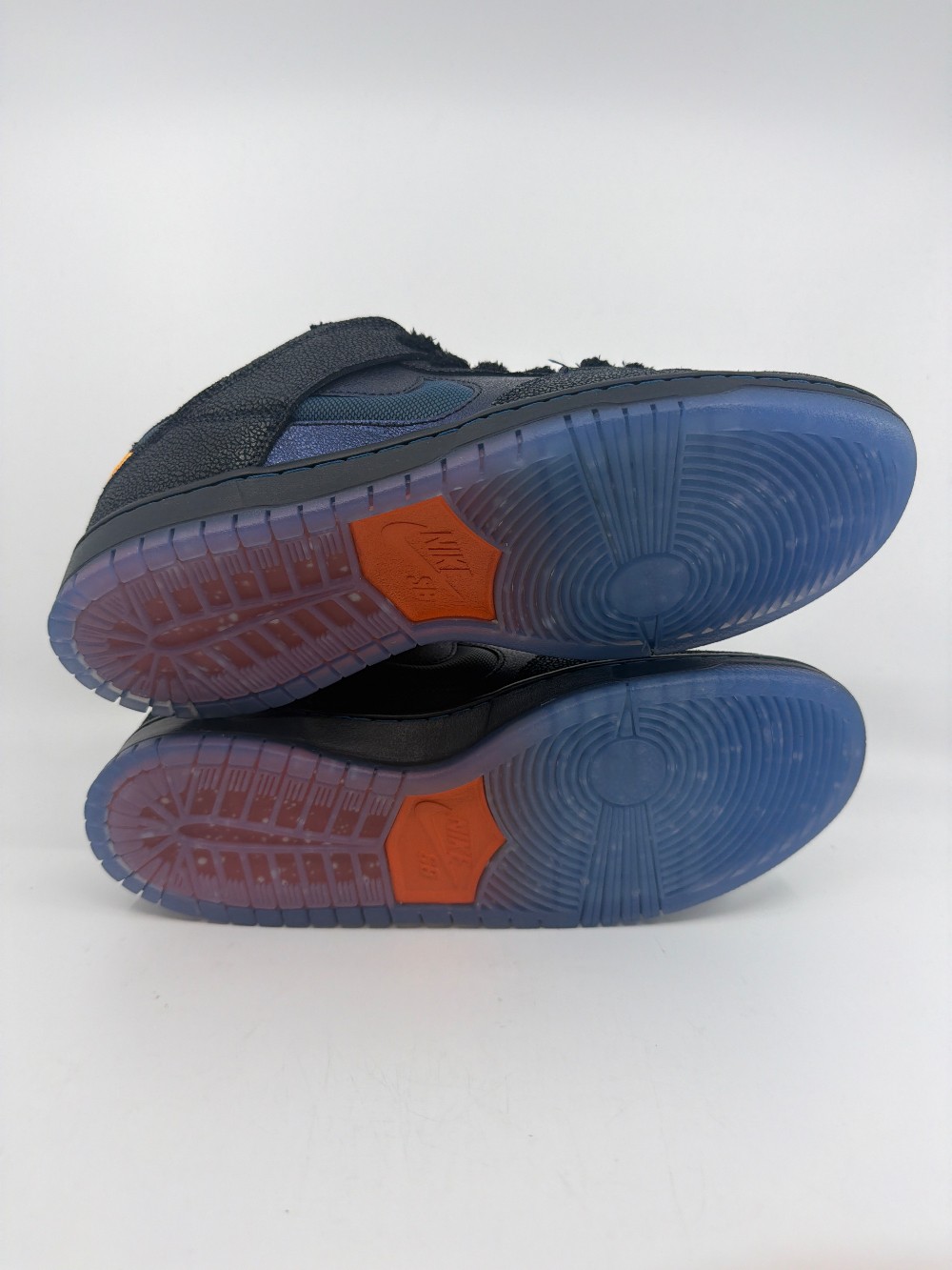 NIKE SB DUNK - BLUETILE SKATEBOARDS