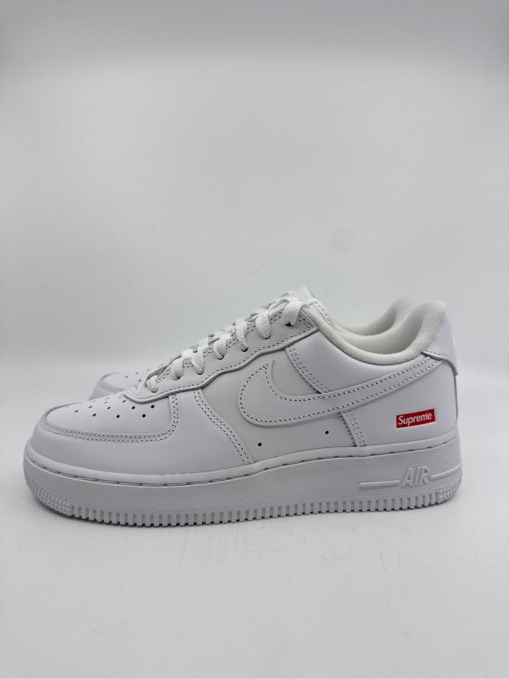NIKE AIR FORCE 1 X SUPRME - WHITE