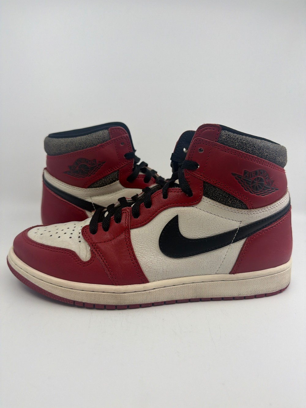 *USED* AJ 1 - CHICAGO LOST AND FOUND