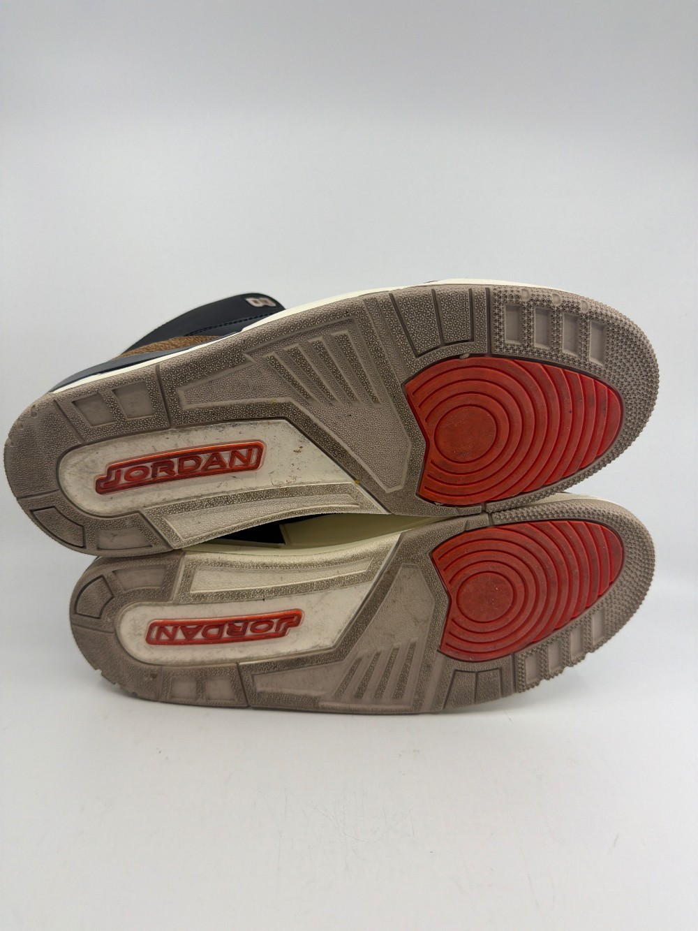 *USED* AJ 3 - DESERT ELEPHANT
