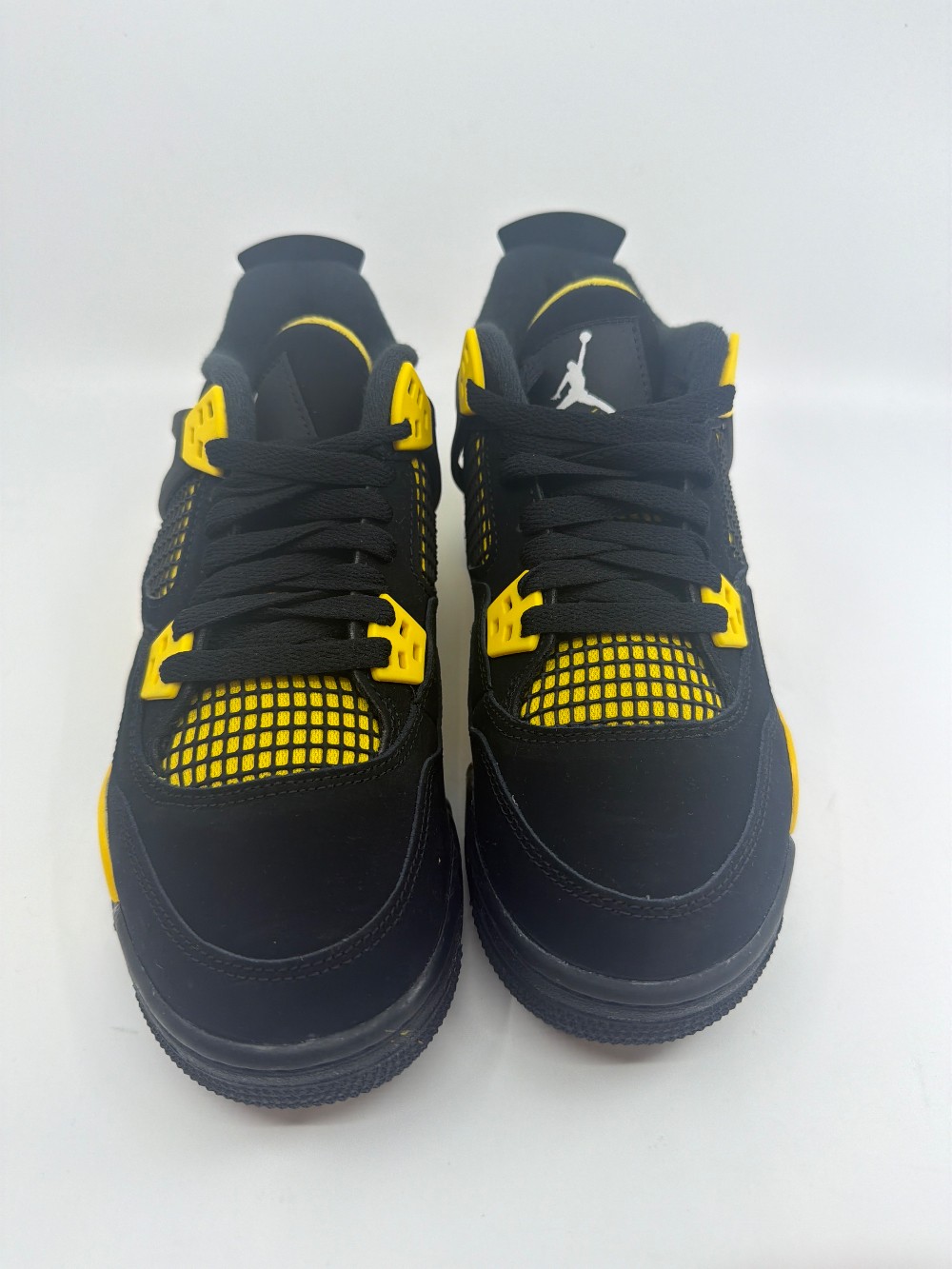 AJ 4 (GS) - THUNDER (2023)