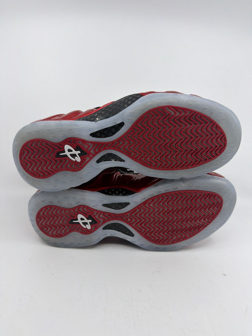 *VNDS* NIKE AIR FOAMPOSITE ONE - METALLIC RED (2023)