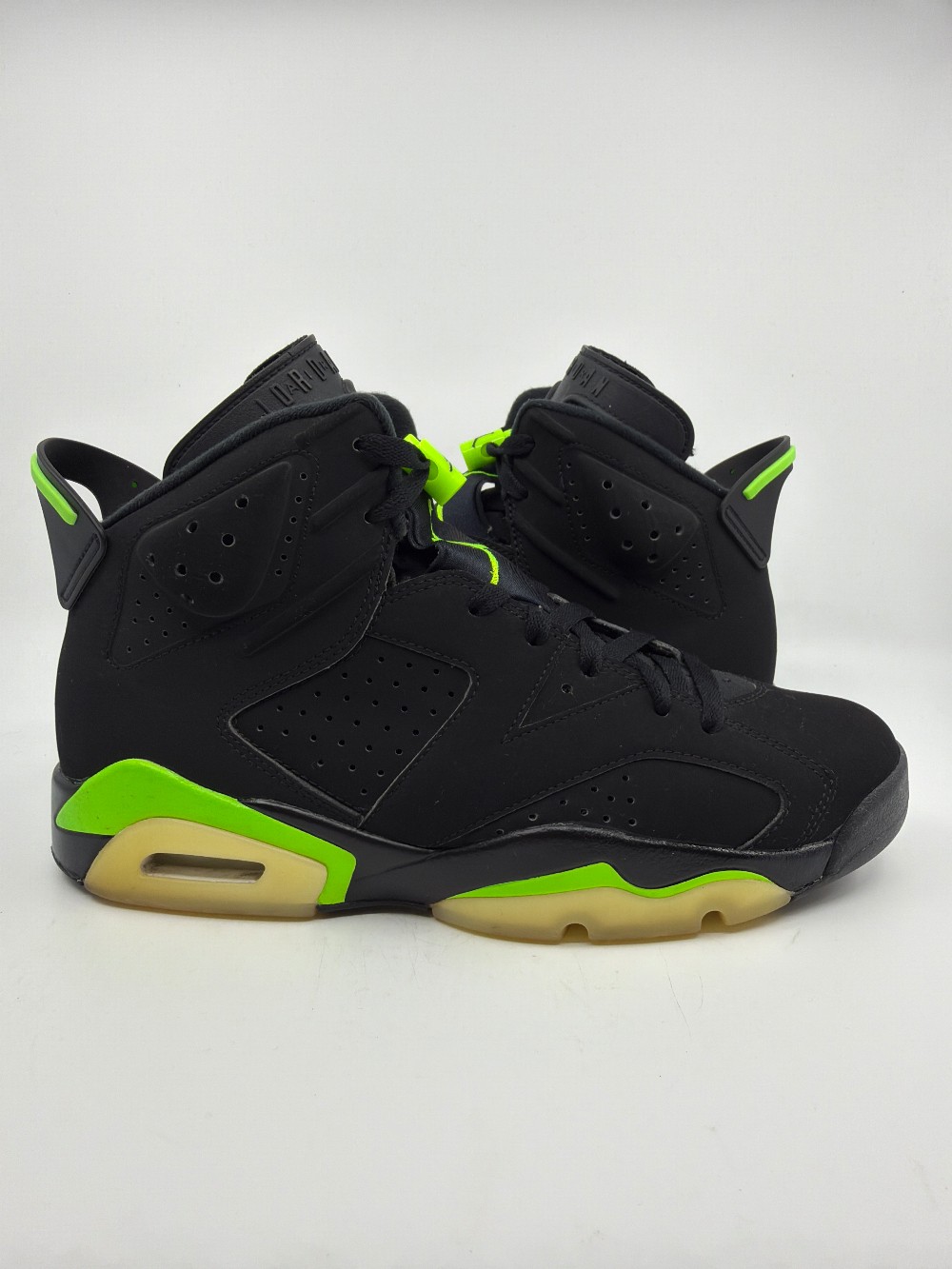 *USED* AJ 6 - ELECTRIC GREEN