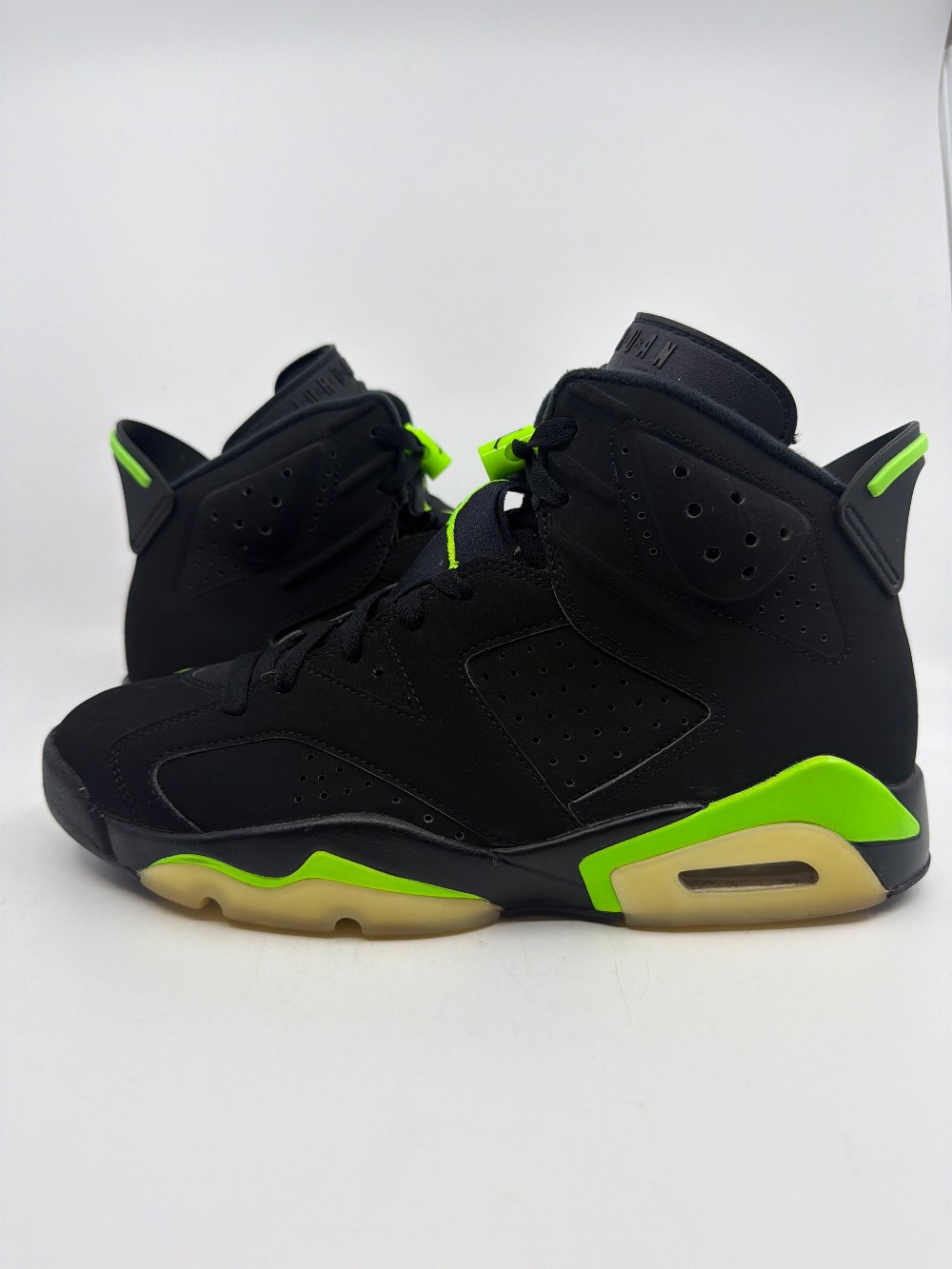 *USED* AJ 6 - ELECTRIC GREEN