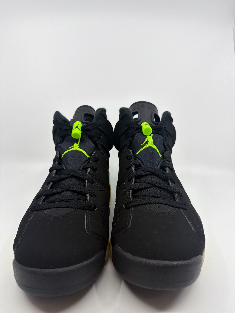 *USED* AJ 6 - ELECTRIC GREEN