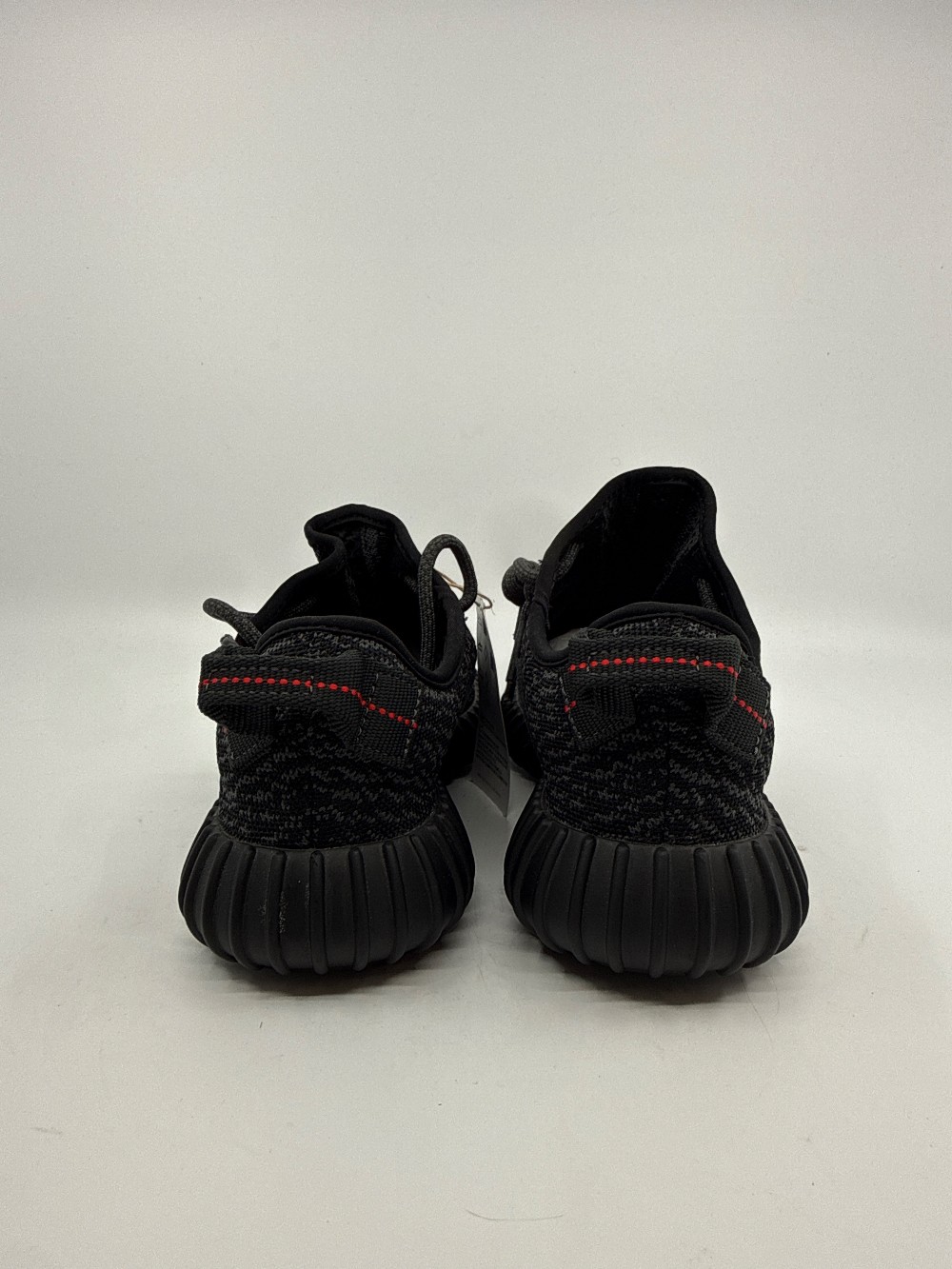 *NO BOX* YEEZY BOOST 350 V1 - PIRATE BLACK (2023)