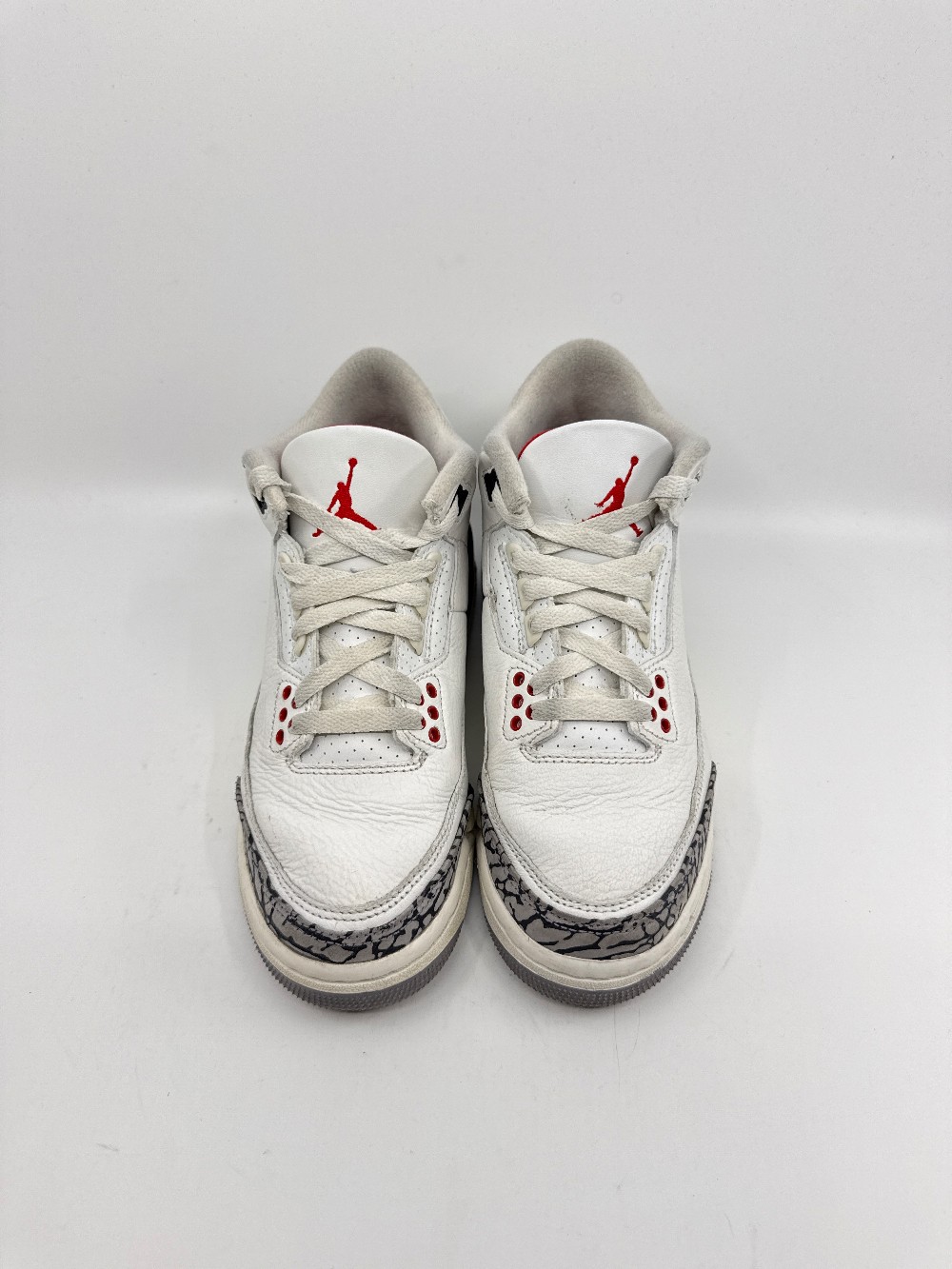 *USED* AJ 3 (GS) - WHITE CEMENT