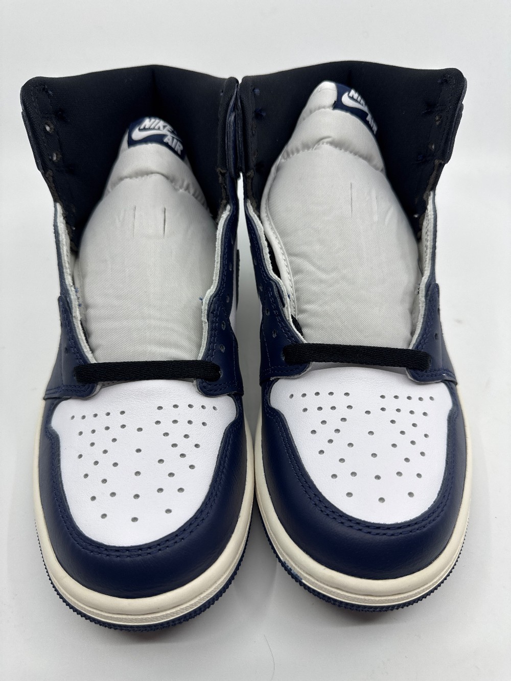 AJ 1 - MIDNIGHT NAVY