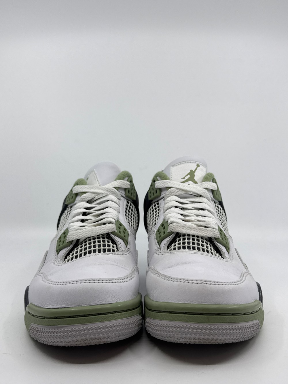 *USED* AJ 4 (W) - SEAFOAM