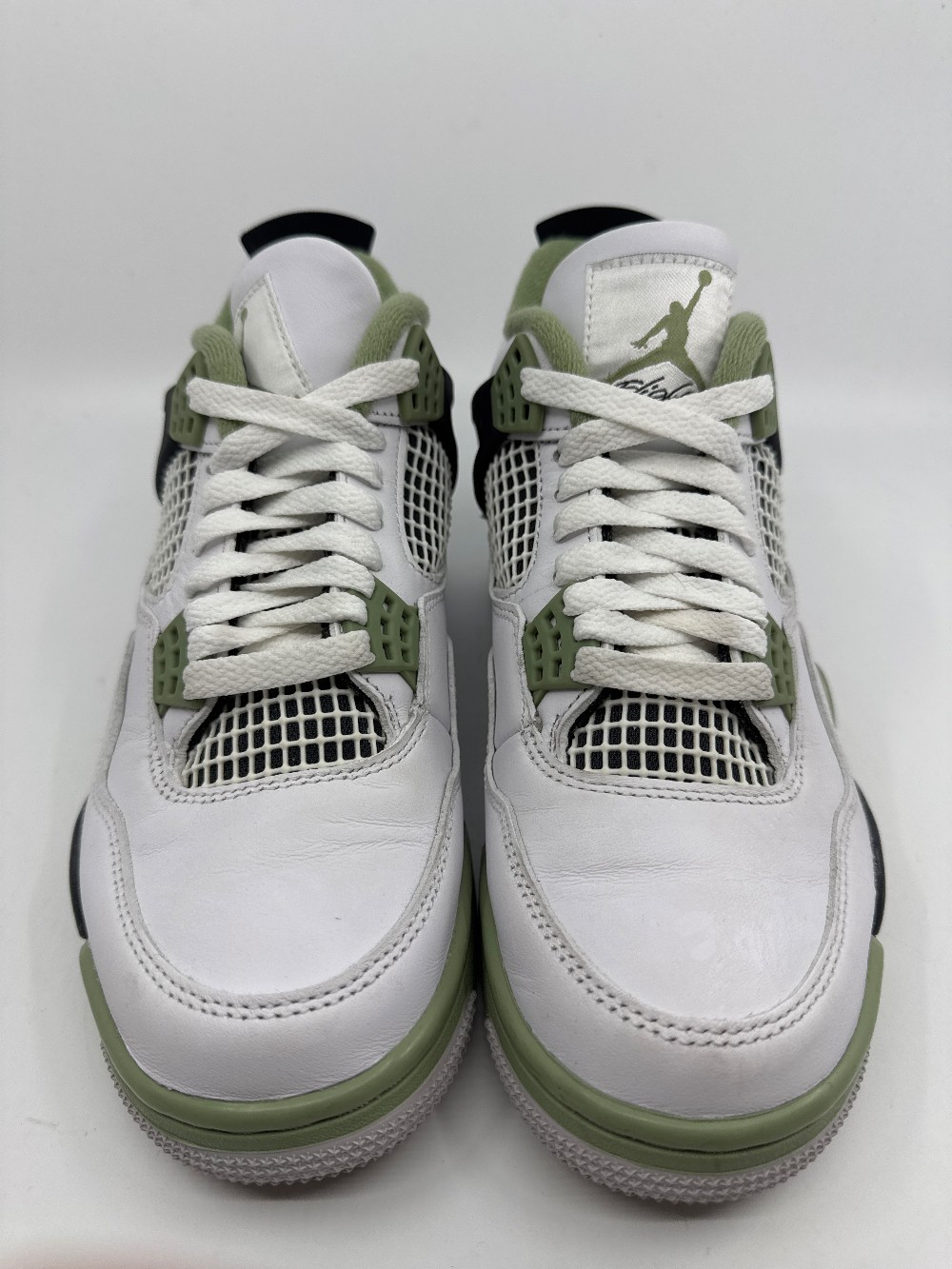 *USED* AJ 4 (W) - SEAFOAM