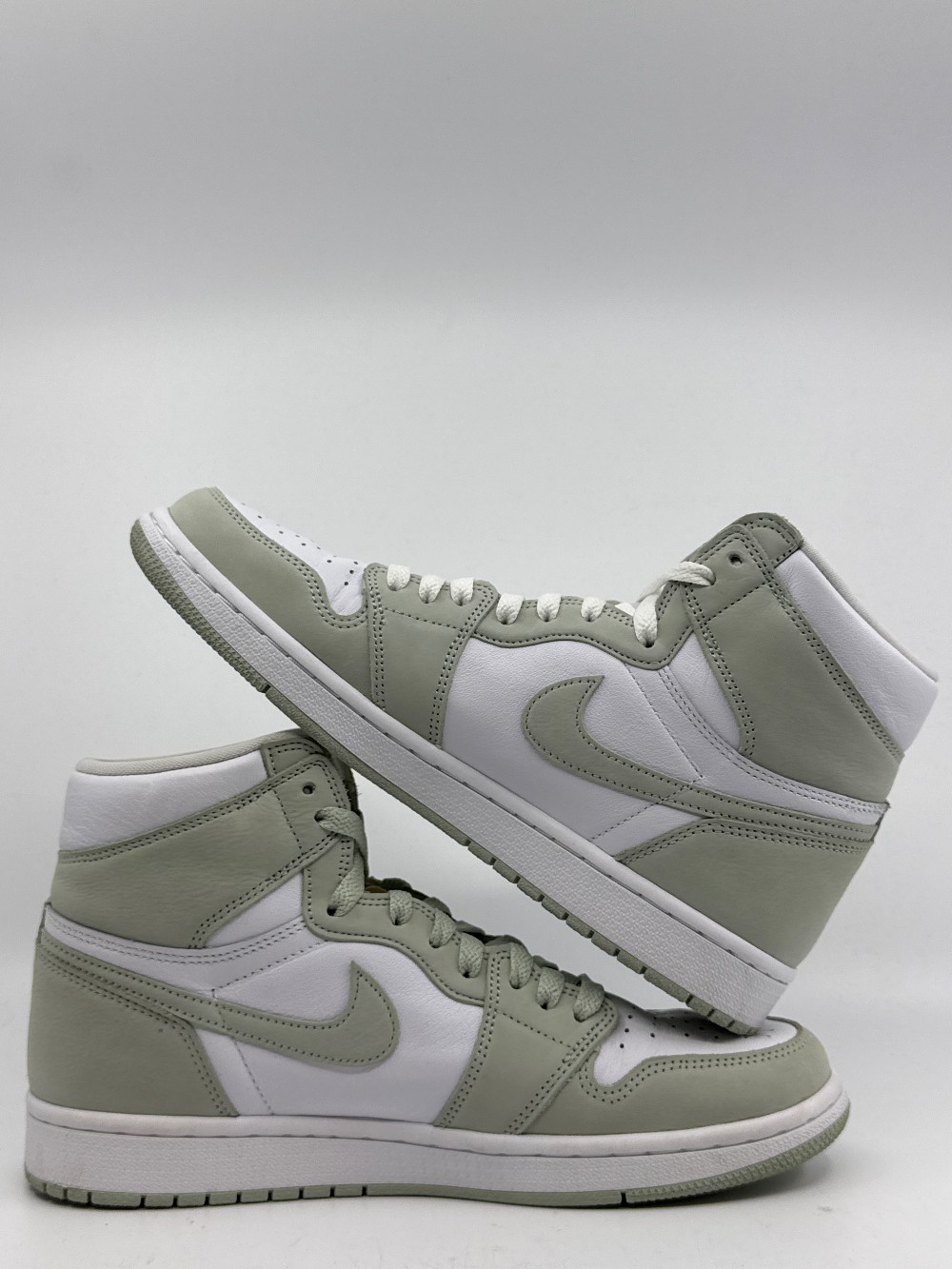 *USED* AJ 1 (W) - SEAFOAM