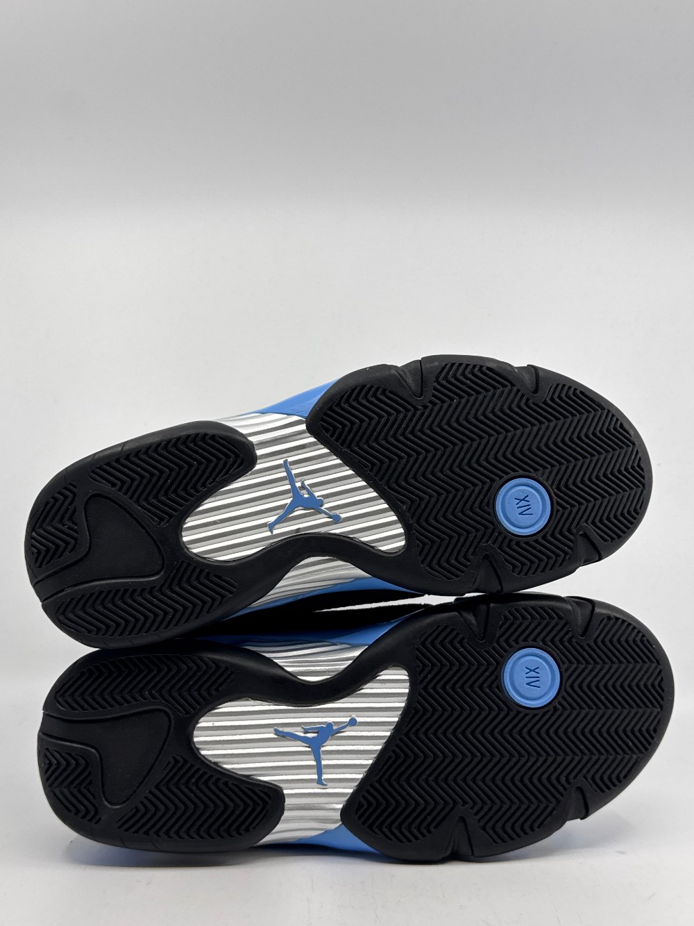 *VNDS* AJ 14 - BLACK UNIVERSITY BLUE (2026)